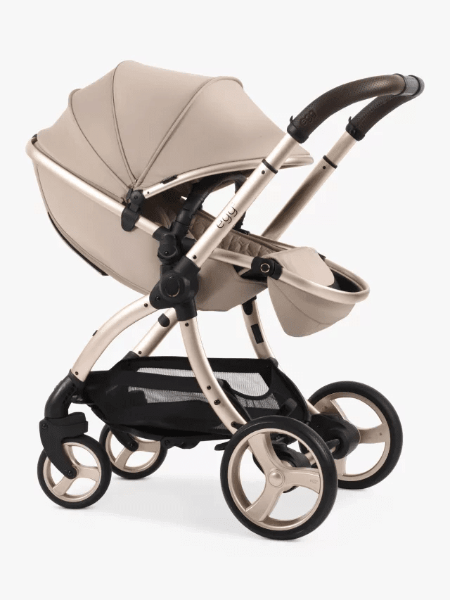 egg3 Pushchair - Feather, includes Carrycot & Accessories with Cybex Cloud T Car Seat and Base T Luxury Bundle - Image 5