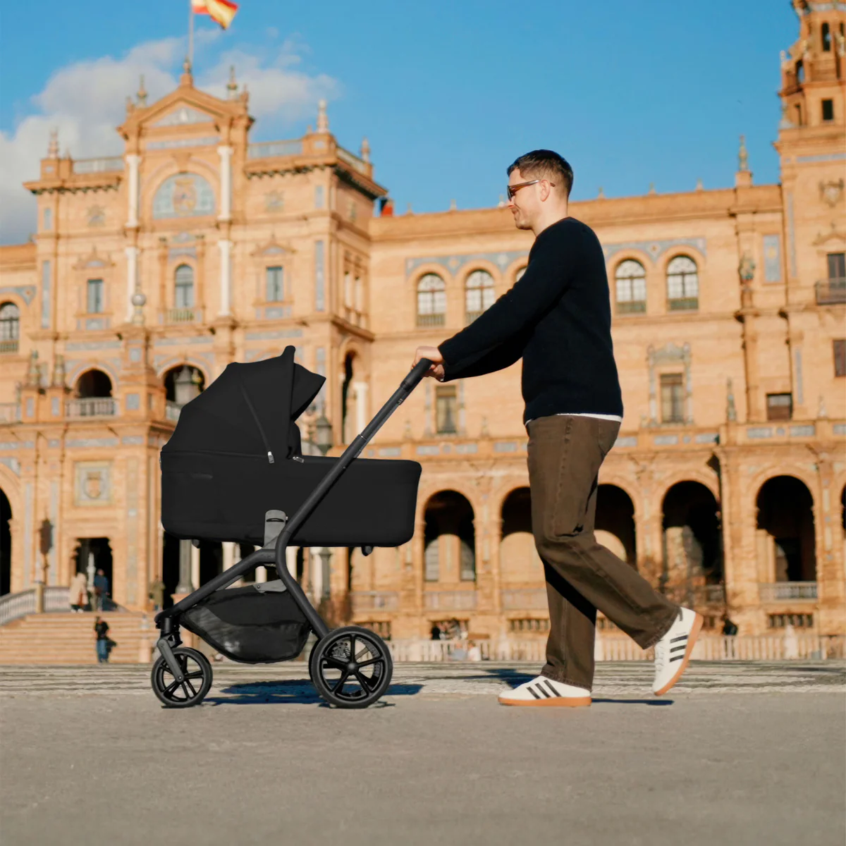 Silver Cross Breez Ultimate Family 360 Bundle in Onyx - Natural Taupe Glide - Image 15